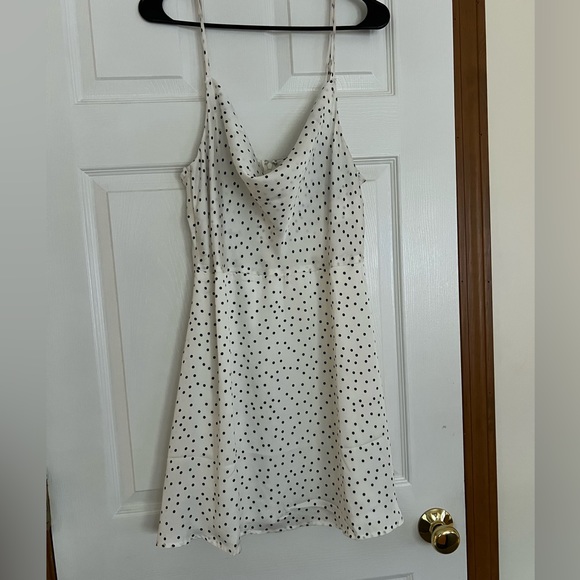 Gently Used White Lulus dress with Cowl neck - Picture 4 of 6